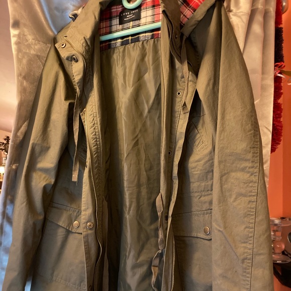 Jacket - Picture 11 of 12